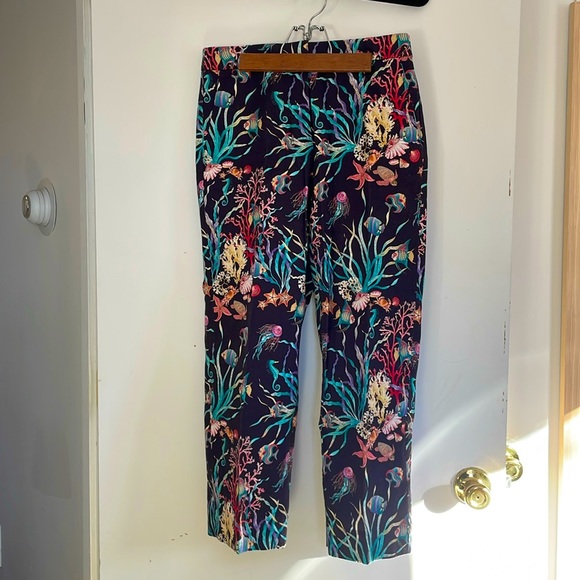 Fish patterned cotton cropped j. crew pants, never worn but no tags. - Picture 1 of 6